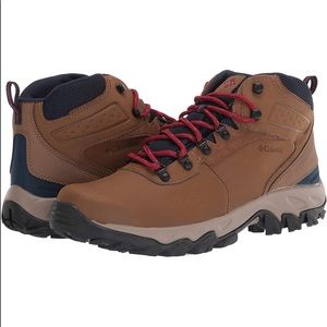 Columbia Men’s Newton Ridge waterproof hiking boot